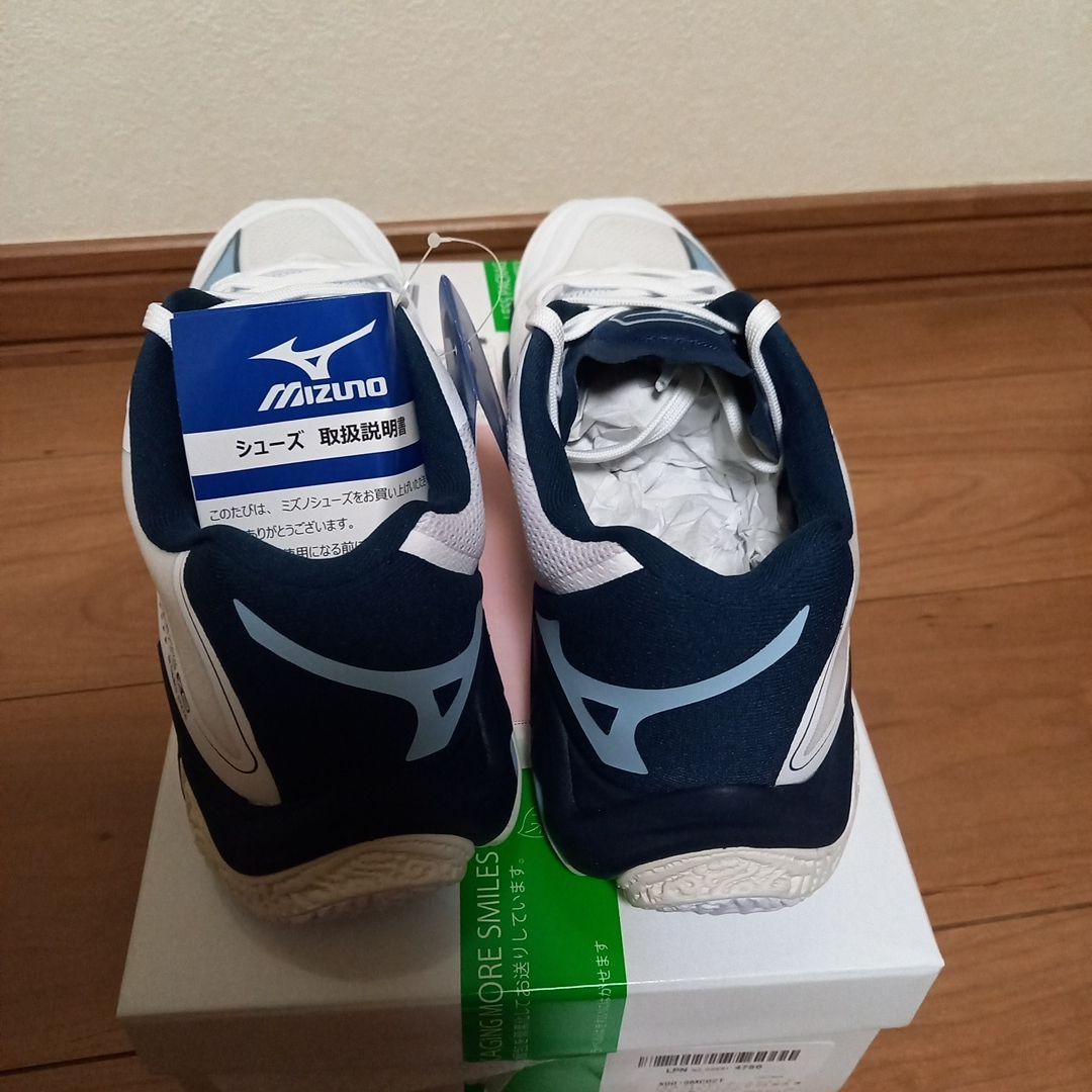 Mizuno Wave Lightning Z8 バレーボールシューズ 25.5