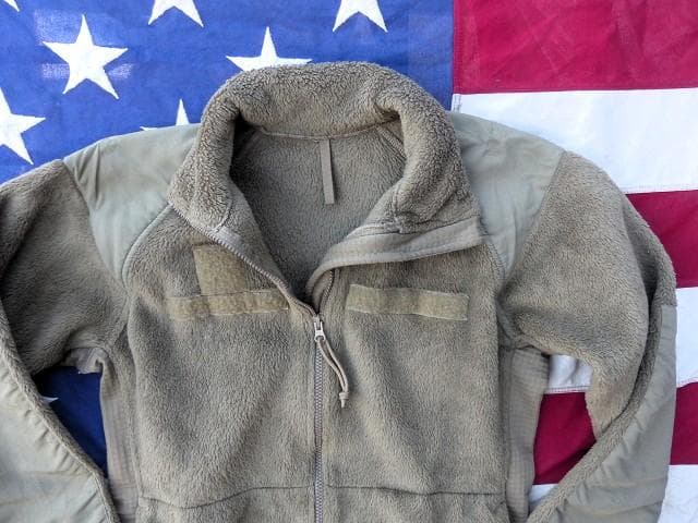 米軍実物　ポーラテックフリースジャケット　XS-R　コヨーテ　GEN3　136