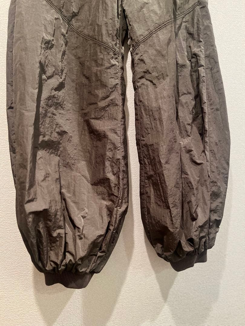 OMMO バルーンギャザーパンツ　un3d