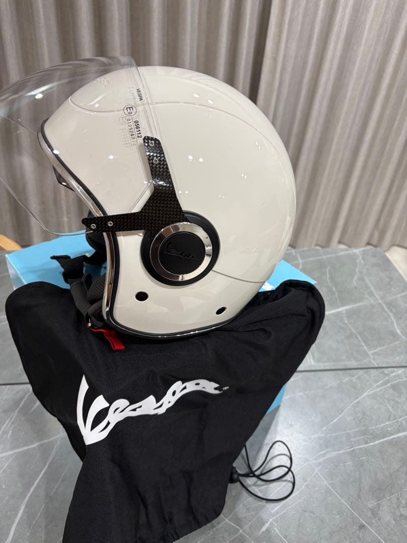 専用Vespa VJ 純正ヘルメットモンテビアンコ（白）XL