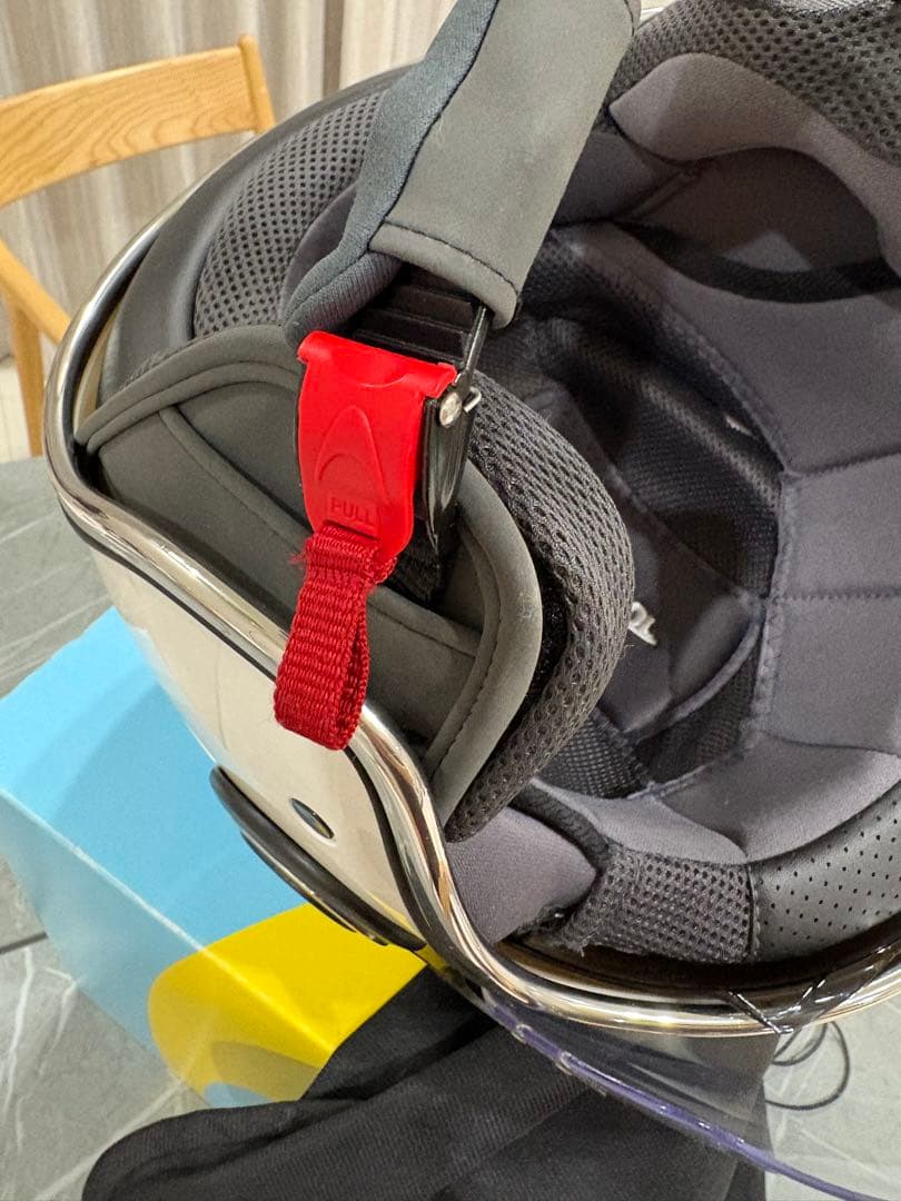 専用Vespa VJ 純正ヘルメットモンテビアンコ（白）XL