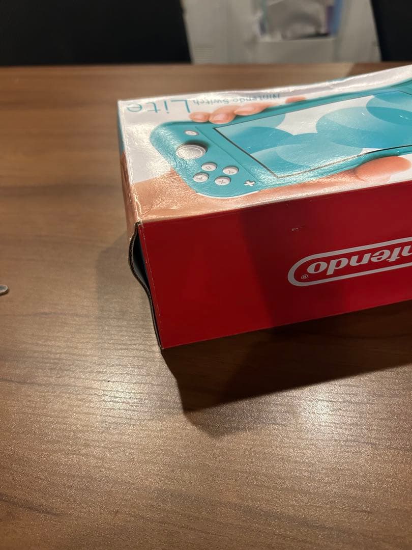 ※訳あり【新品】Nintendo Switch Lite ターコイズ