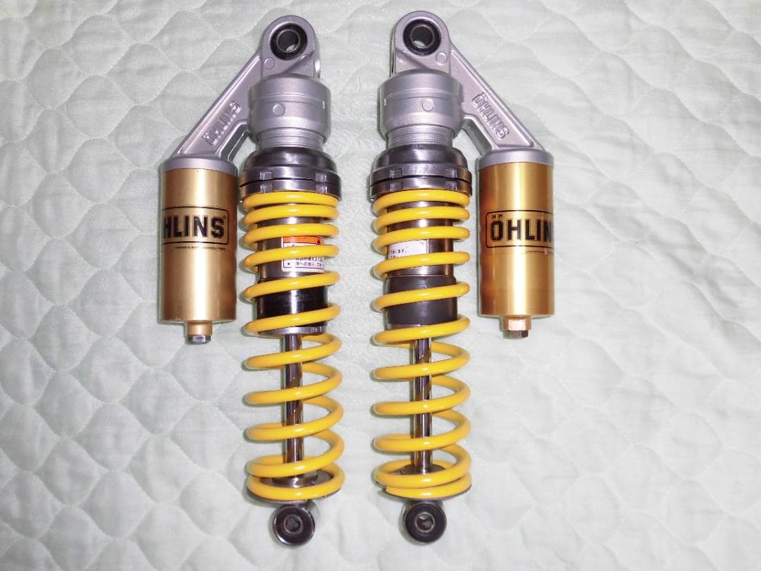ヤマハＸＪＲ400　オーリンズリアサスペンション　バリオス2にも