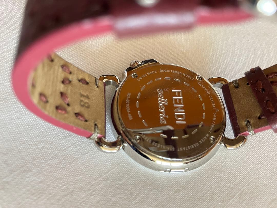 FENDI アナログ時計 パープルレザー