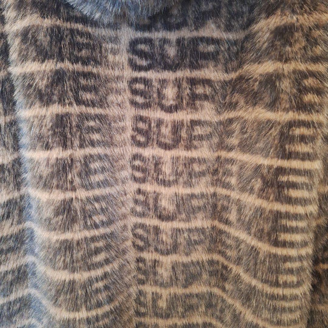 バ*ス様 Supreme Faux Fur Hooded Coat　シュプリーム