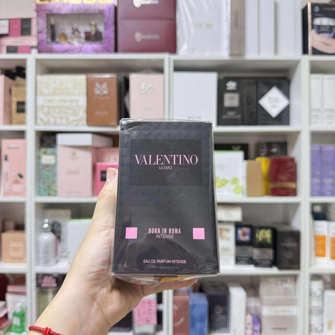 香水(男性用) VALENTINO UOMO BORN IN ROMA INTENSE