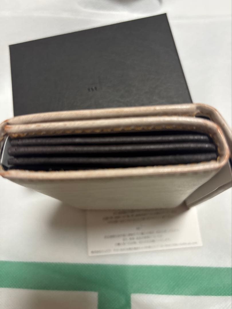 エムピウ　ミッレフォッリエ　ゴーストレザー　ナチューレ