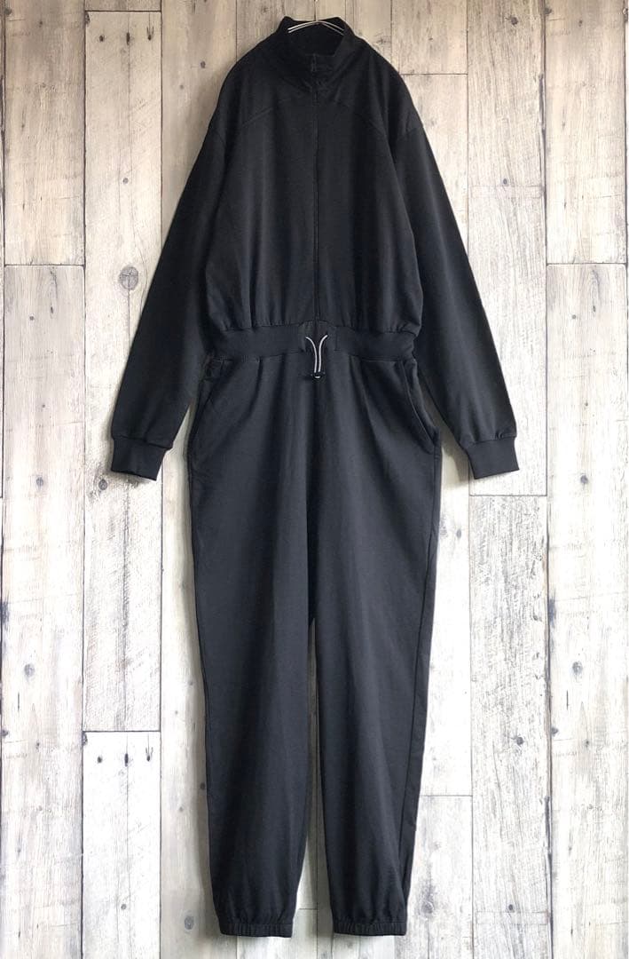 未使用　ZARA ザラ　オールインワン　つなぎ　ツナキ　ジャンプスーツ　黒　切替