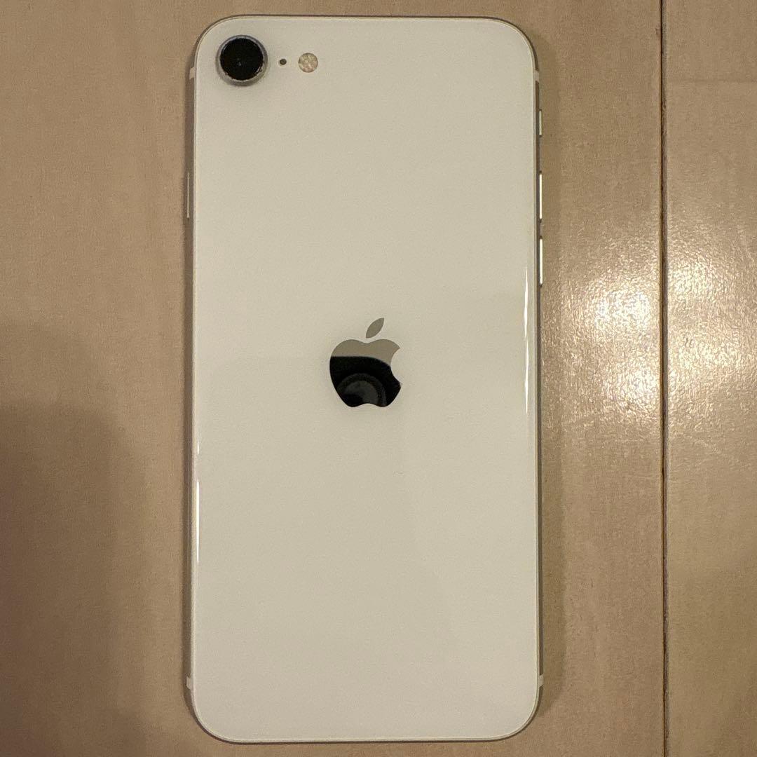 Apple iPhone SE 第二世代　ホワイト 画面ひびあり