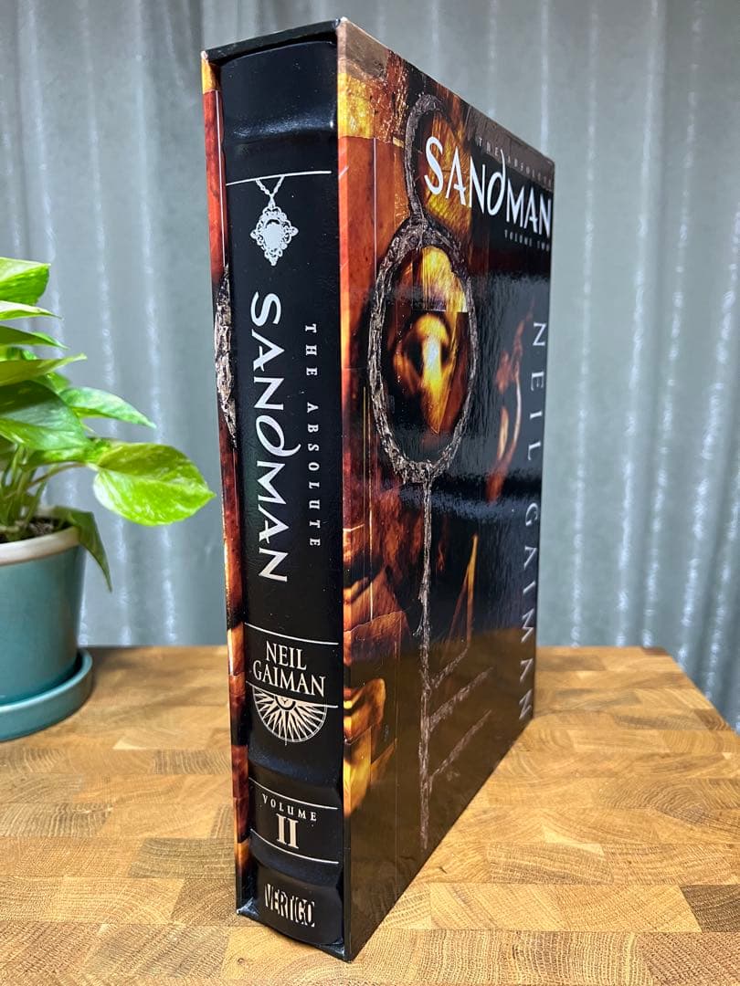 よしださん専用　THE ABSOLUTE SANDMAN VOLUME TWO