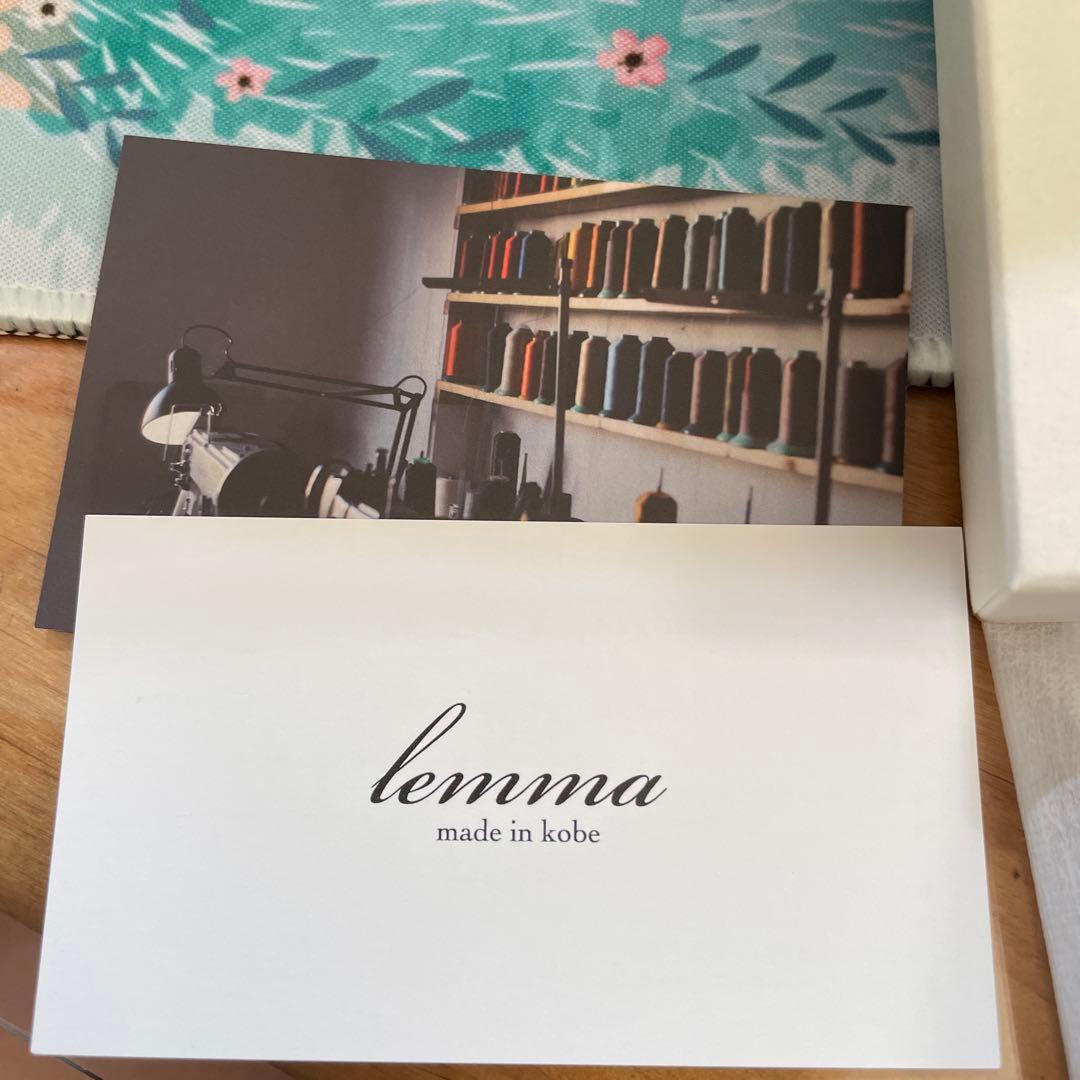 試し入れのみ　レンマ　マリスコ　二つ折り財布 ブラック