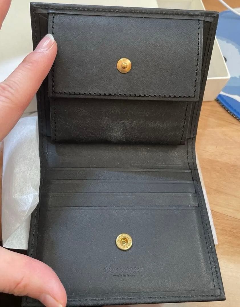 試し入れのみ　レンマ　マリスコ　二つ折り財布 ブラック