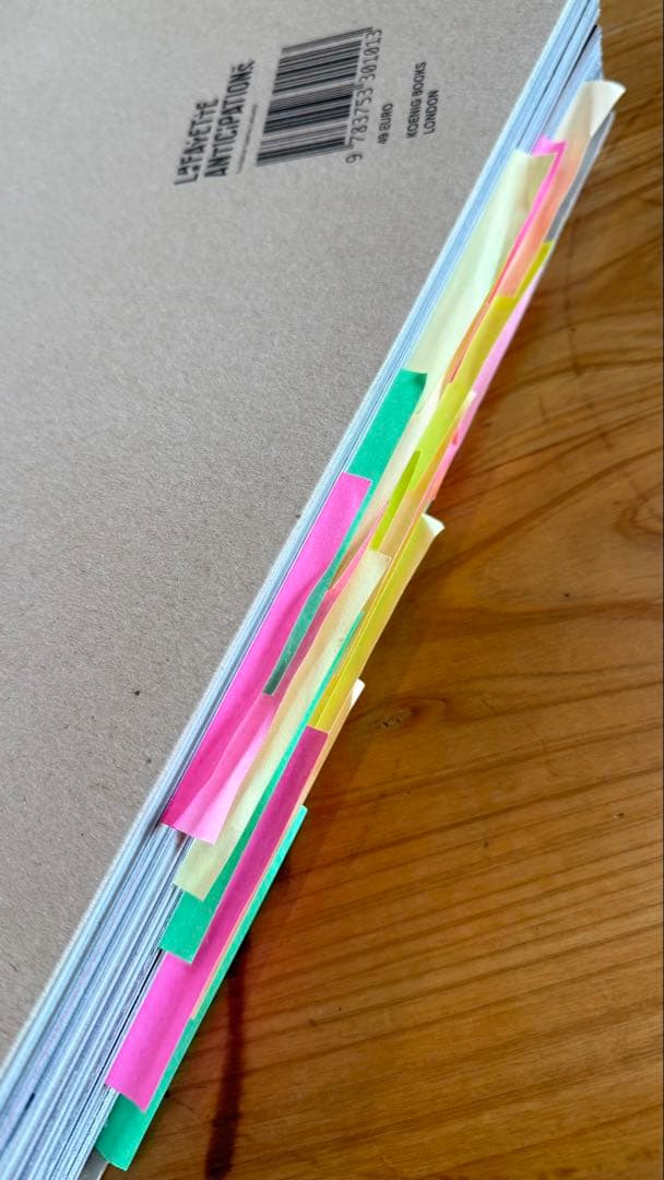 MARTIN MARGIELA 展覧会図録