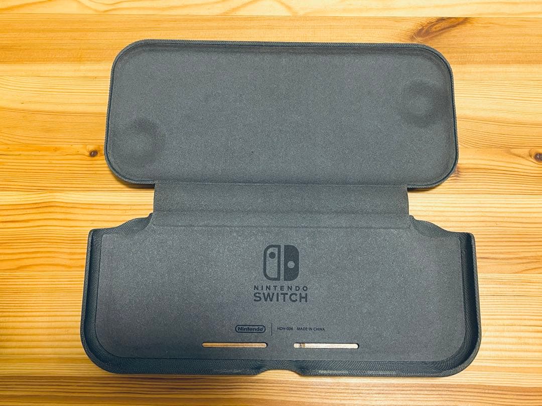 【値下げ済】Nintendo Switch Lite 本体+他付属品