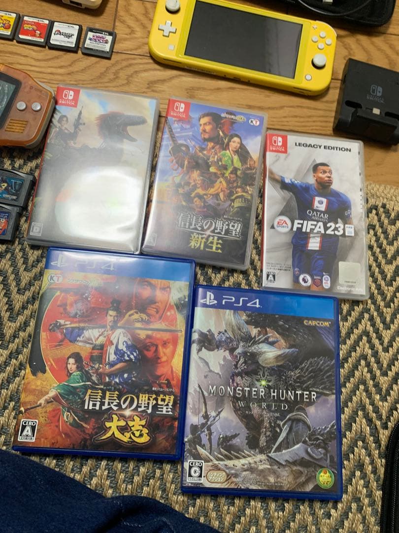 不用品　動作確認　スイッチライトは充電機能が低めで別でも出してます。