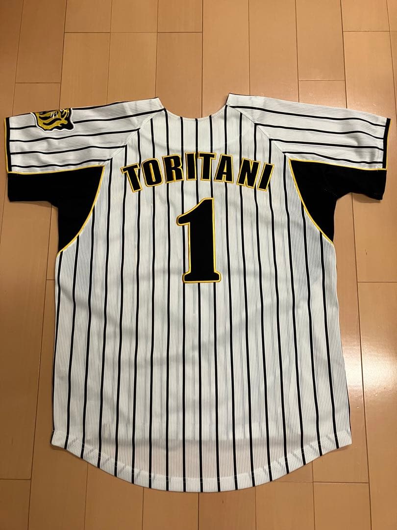 鳥谷敬　ユニフォーム　阪神タイガース　当時　シャープ産業　ミズノ　WBC M