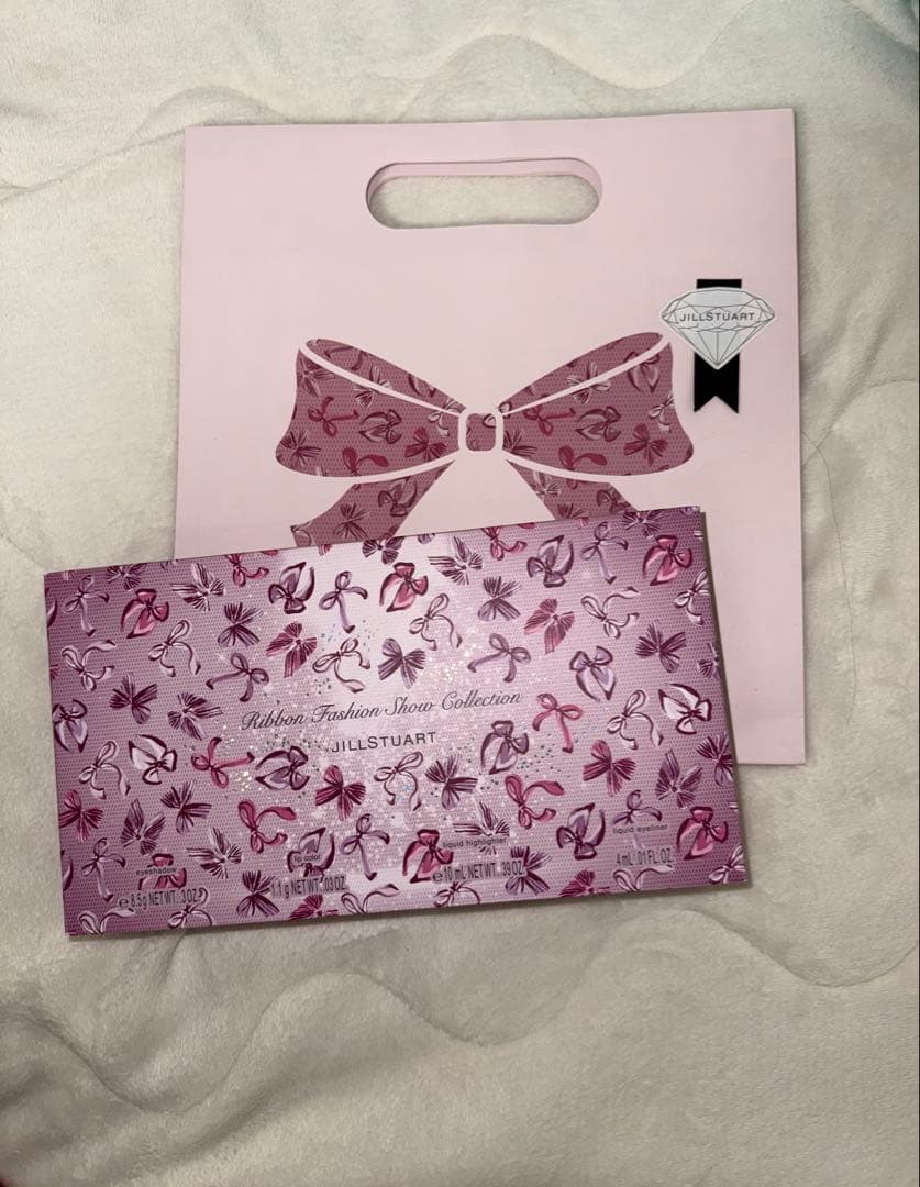 新品未使用　JILL STUART クリスマスコフレ　ショッパー付き　即発送