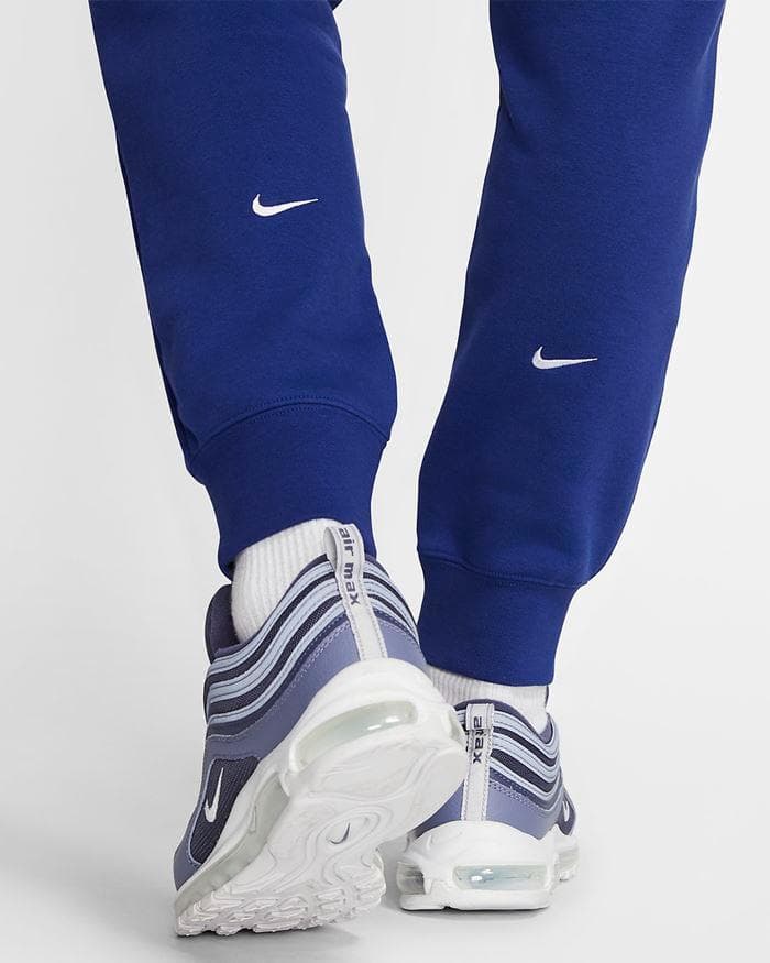 ナイキ スウッシュ ロゴ 刺繍　スウェット パーカー＆パンツ XL