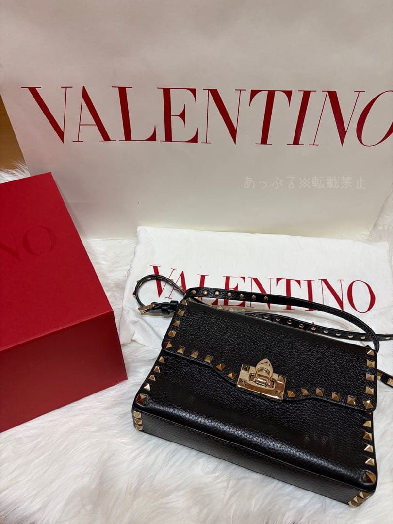 valentino ロックスタッズ ショルダーバッグ