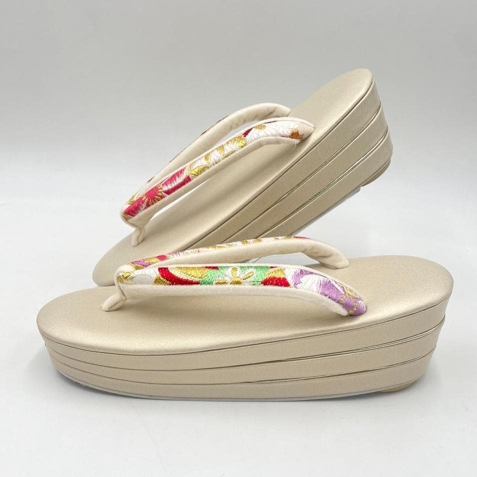 高級　振袖　フォーマル　 日本謹製 西陣織＊草履バッグセット古典　大桜