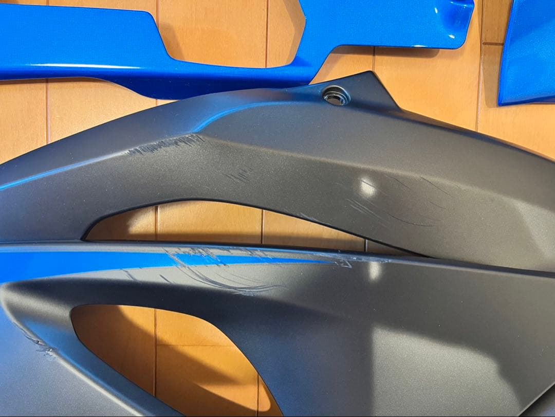 Suzuki GSX-R カウルセット 青/黒