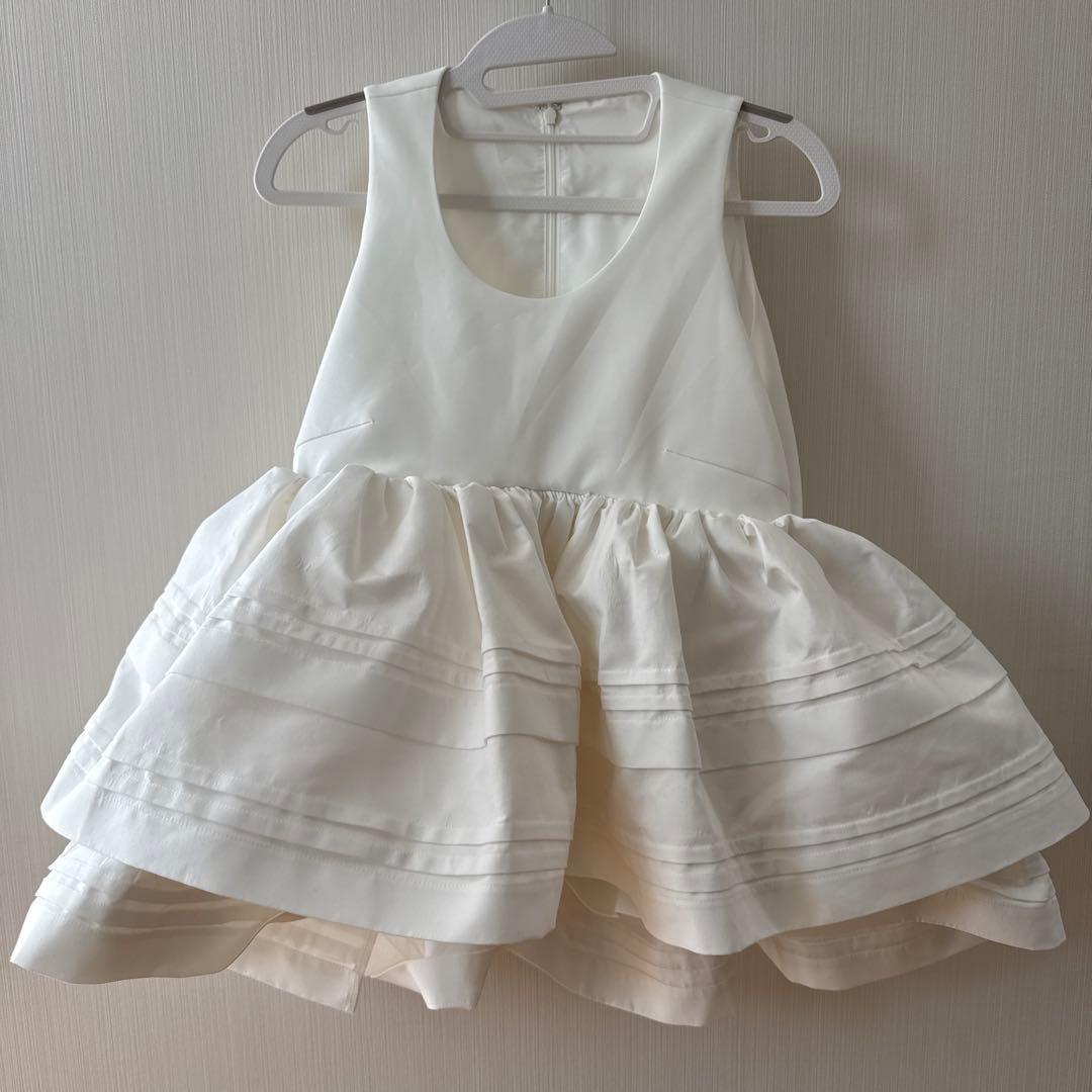 トップス Bibiy. DOVE PEPURAMU TOP