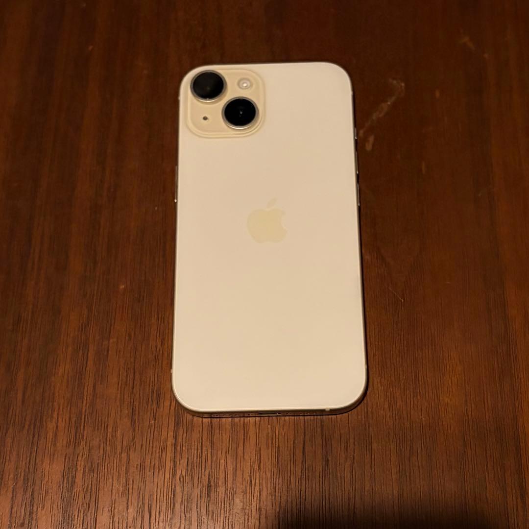 美品Apple iPhone 15 256GB