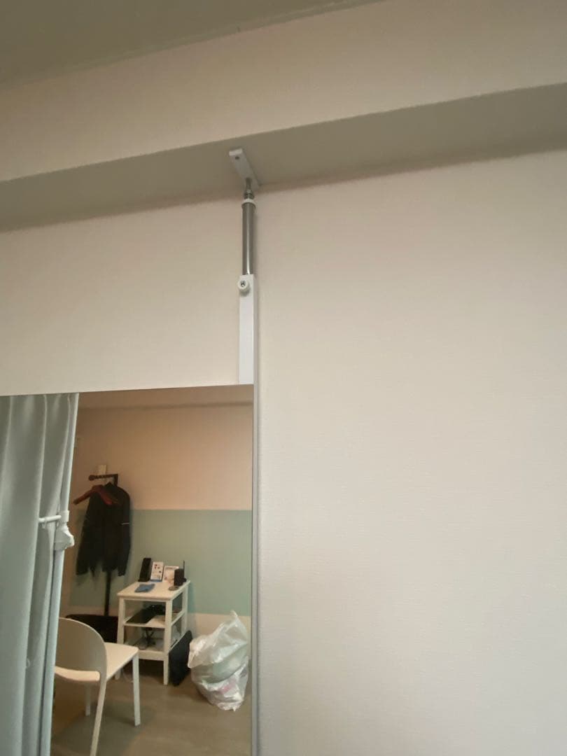 大型　鏡　壁ミラーつっぱりタイプ（つっぱりミラー）