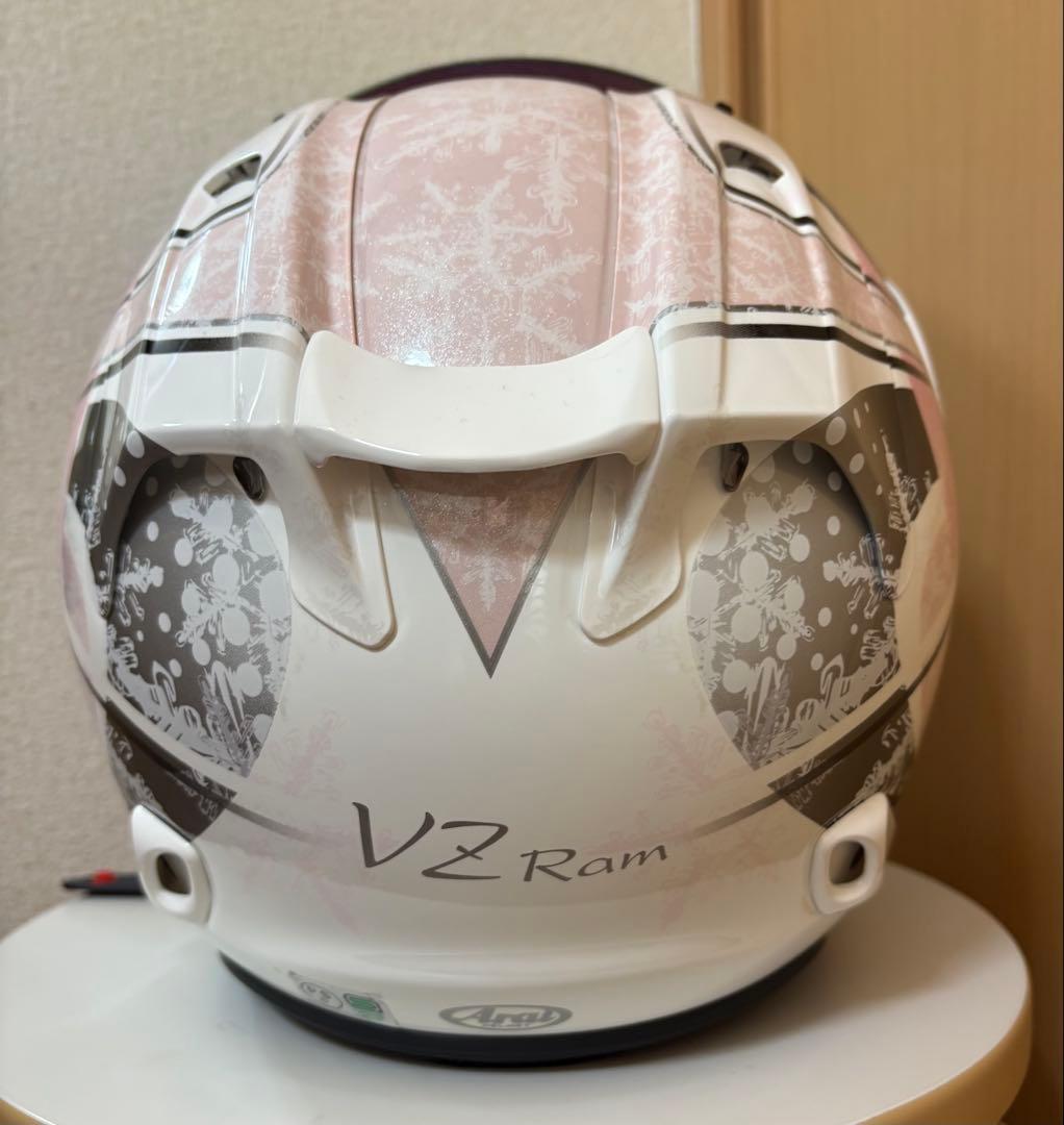 エ*)様 ★値下げしました★ アライ VZ-RAM ジェットヘルメット スノード