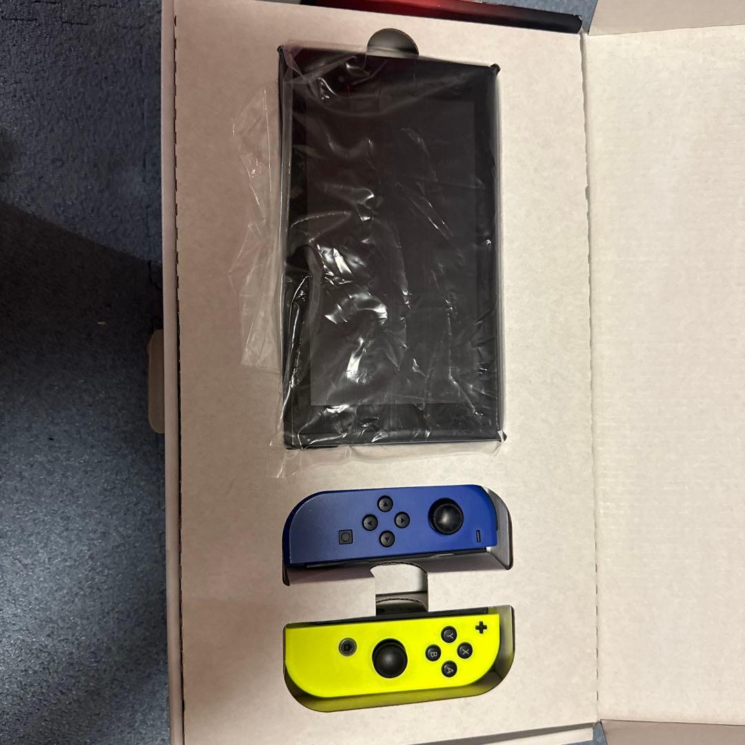 Nintendo Switch 128G B本体とカセットもろもろまとめ売り！