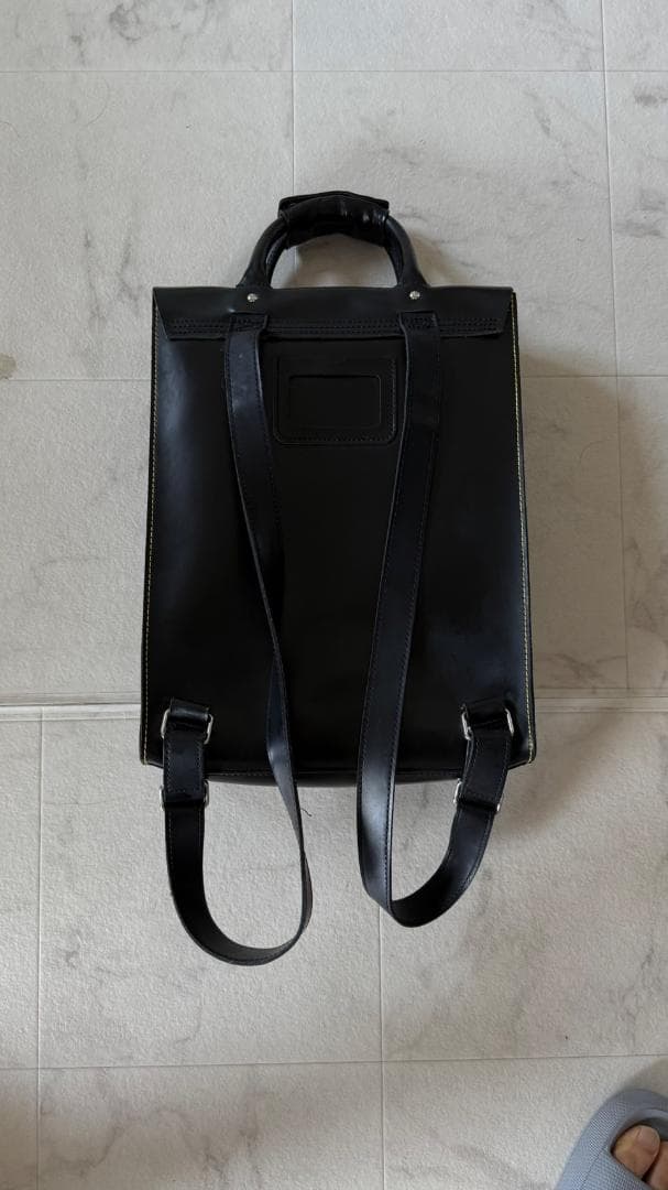 Dr. Martens ブラックレザー バックパック