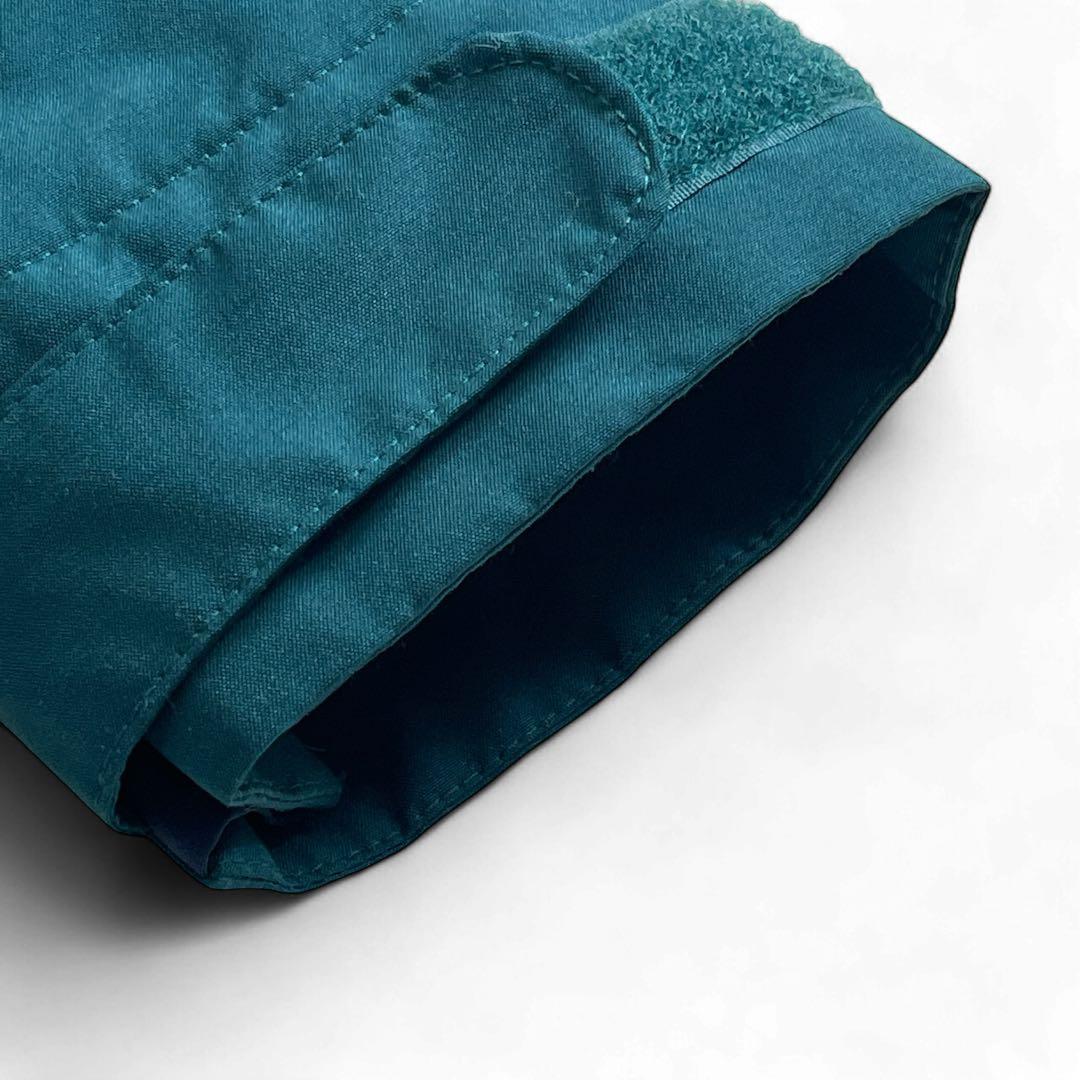 美品　BURTON　ゴアテックス　アイリスジャケット　レディース　緑　S