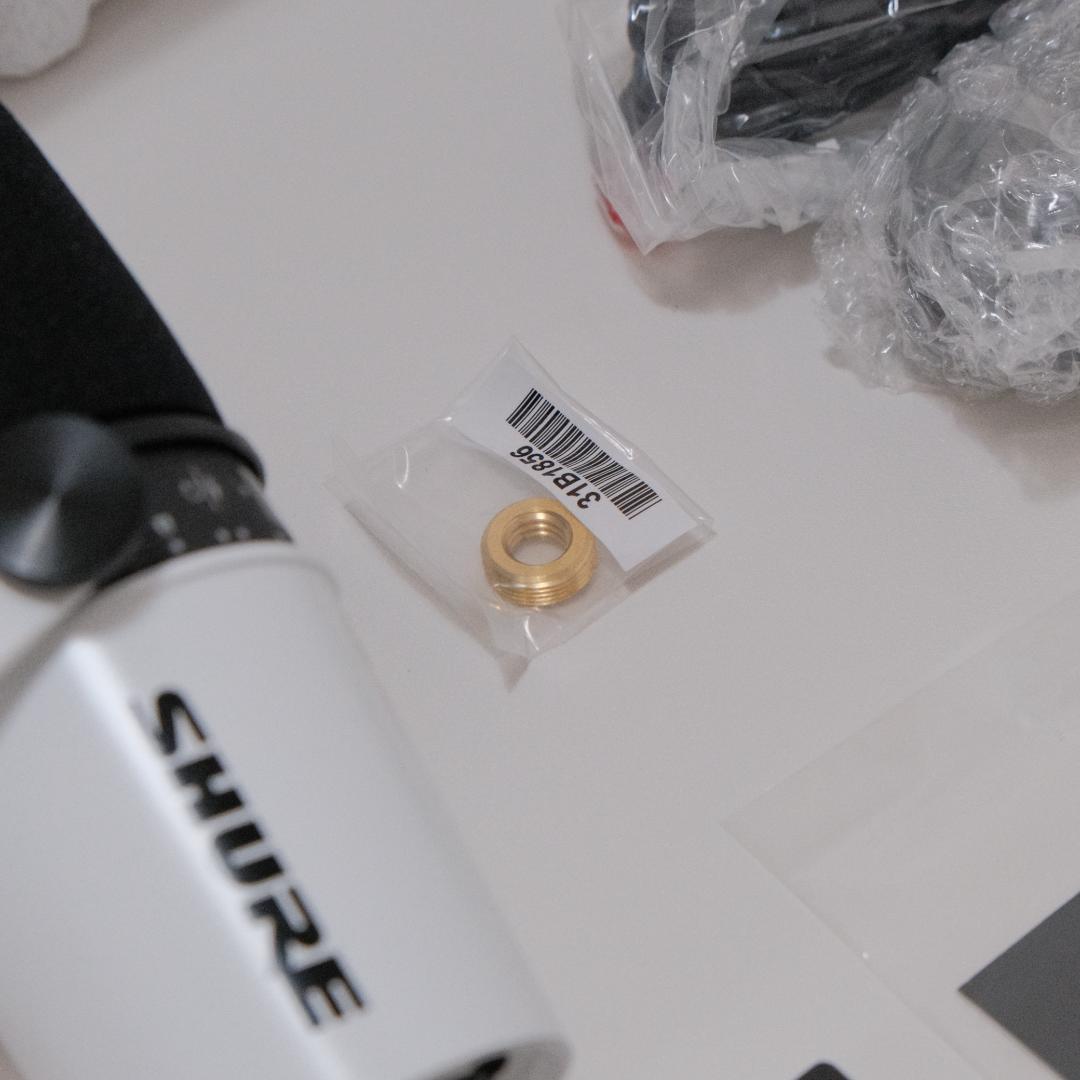 SHURE MV7 ポッドキャストマイクロホン ホワイト