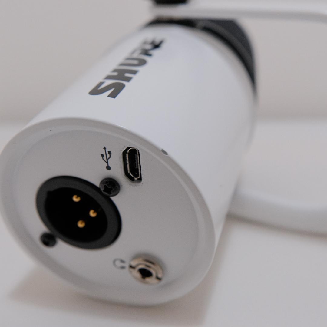 SHURE MV7 ポッドキャストマイクロホン ホワイト
