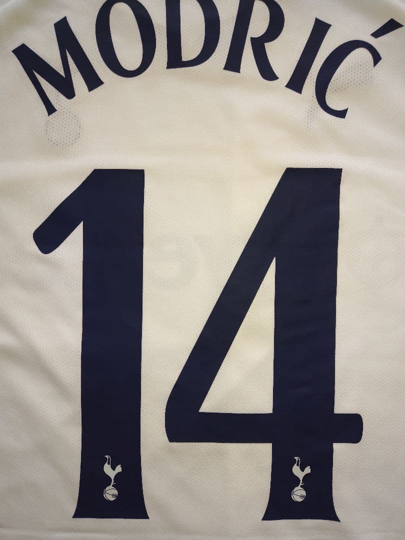 プーマトッテナム11/12カップ戦用 MODRIĆ 14 M サイズ 未使用品