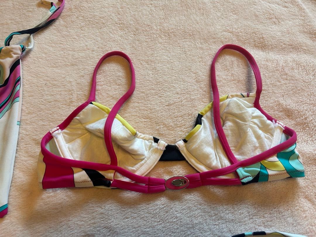 確実正規品！EMILIO PUCCI カラフル水着 セパレート