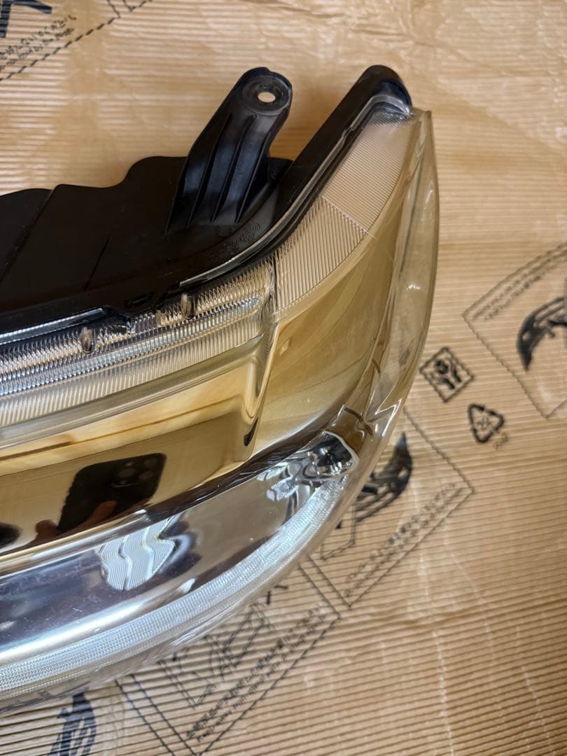 タントカスタム　前期　LEDヘッドライト　左