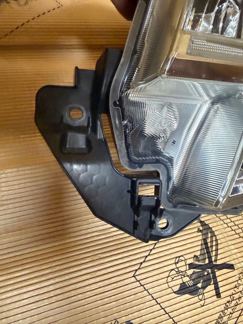 タントカスタム　前期　LEDヘッドライト　左