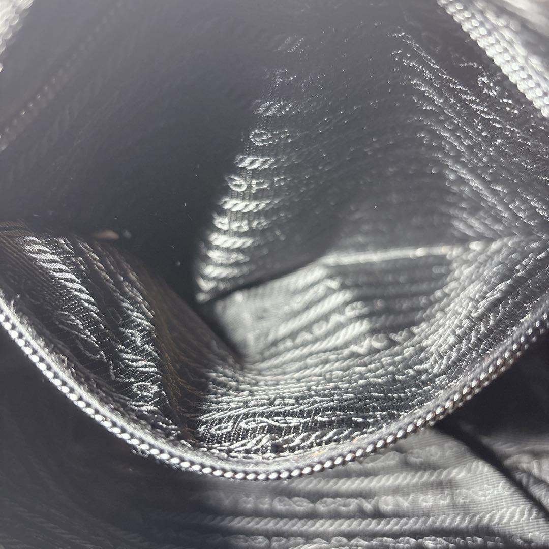 【希少】プラダ　ショルダーバッグ　三角ロゴ　サイドポケット　ナイロン　ブラック