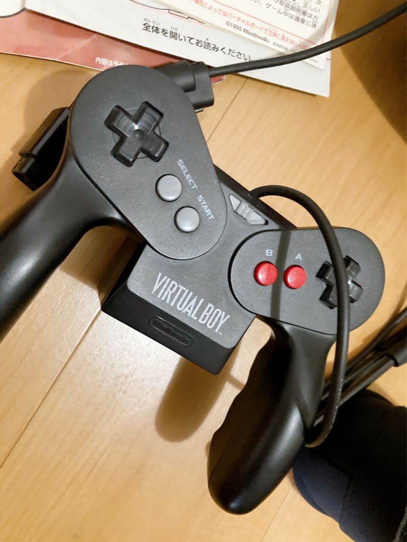 美品Nintendo バーチャルボーイ ゲーム機 VIRTUAL BOY 本体