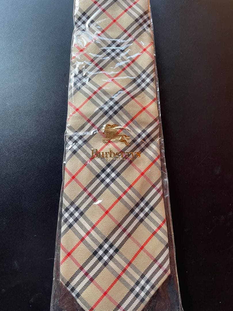 【新品タグ付】Burberry ノバチェック　ヴィンテージ　シルクネクタイ