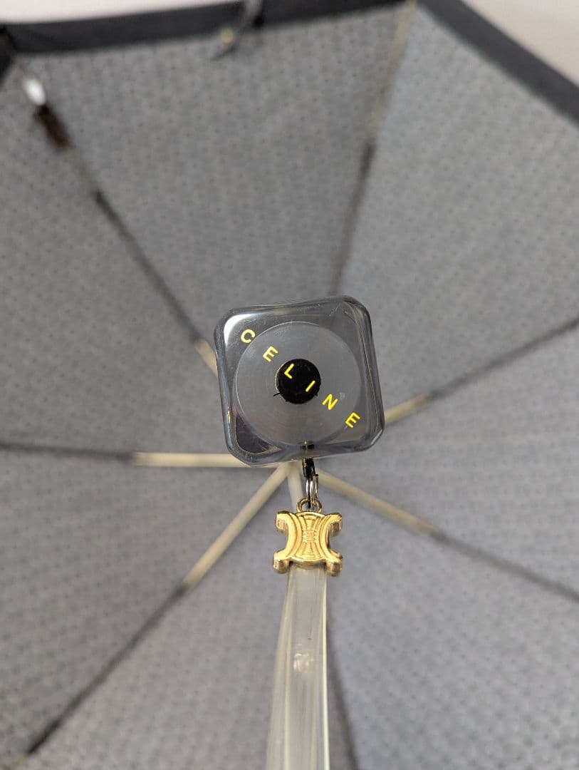 美品◇セリーヌ☆マダカム折り畳み傘　トリオンフ　晴雨兼用