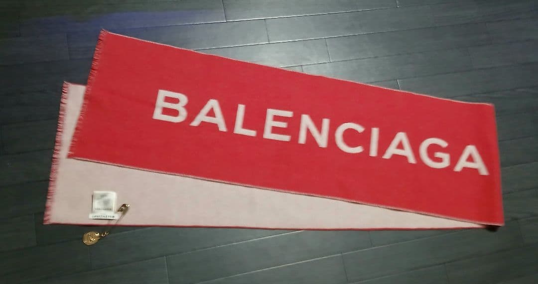 BALENCIAGA バレンシアガ　マフラー