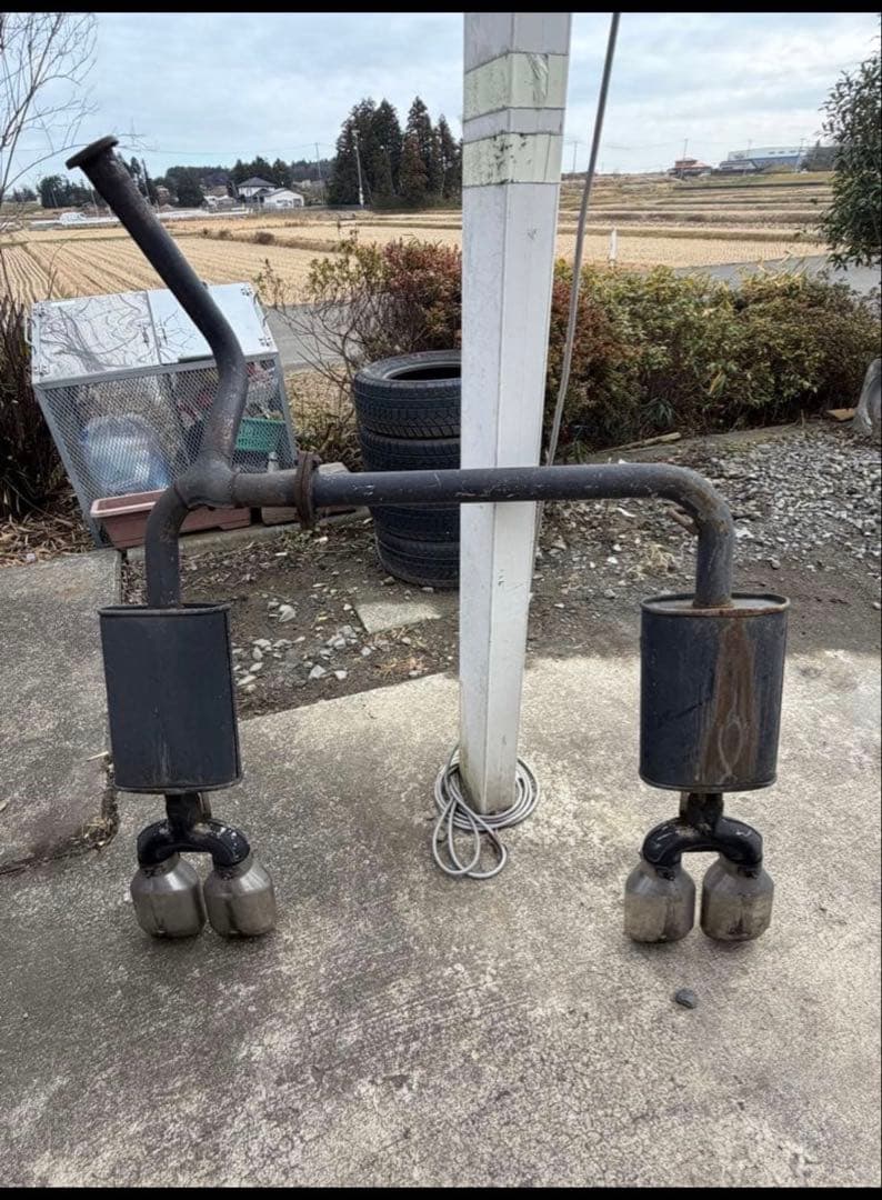 30プリウスリアピース4本出し