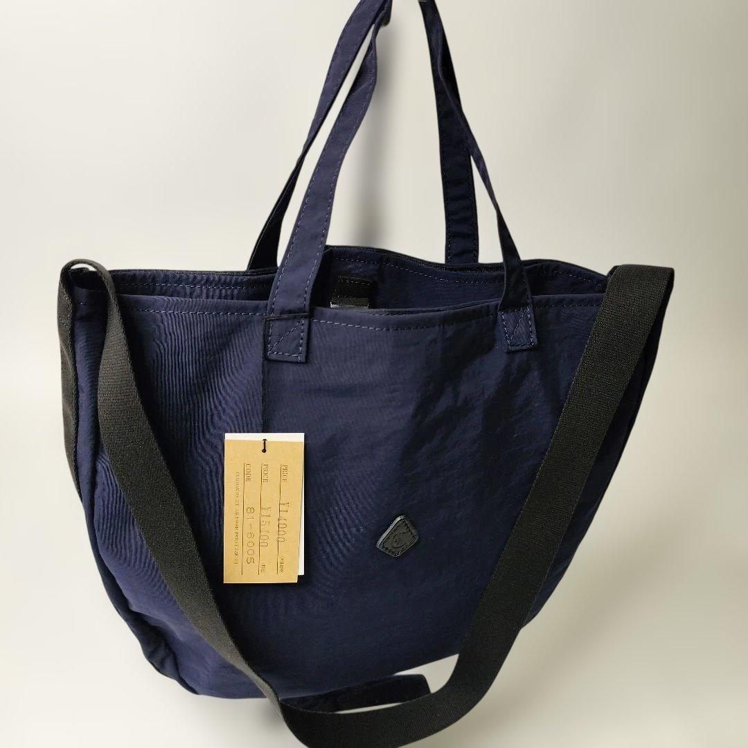 ※新品未使用タグ付き※CLEDRANラウンドトートバッグ