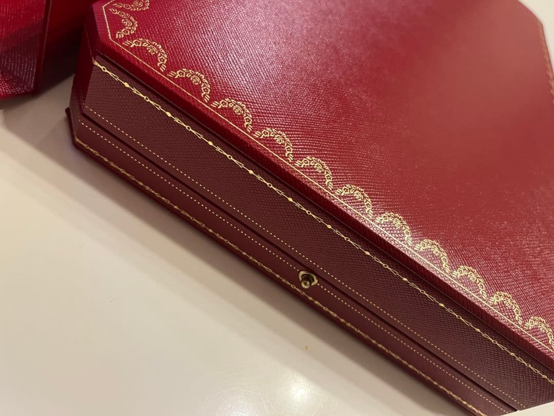 希少品 レア Cartier ハイジュエリー　ネックレスケース 大型