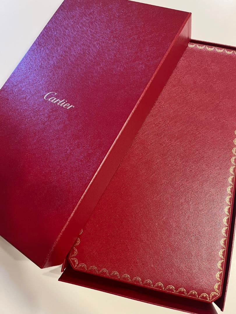 希少品 レア Cartier ハイジュエリー　ネックレスケース 大型