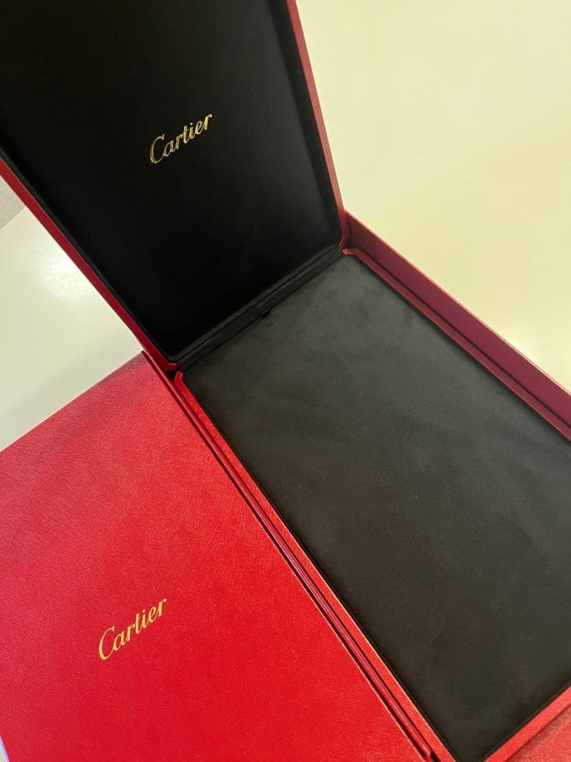 希少品 レア Cartier ハイジュエリー　ネックレスケース 大型
