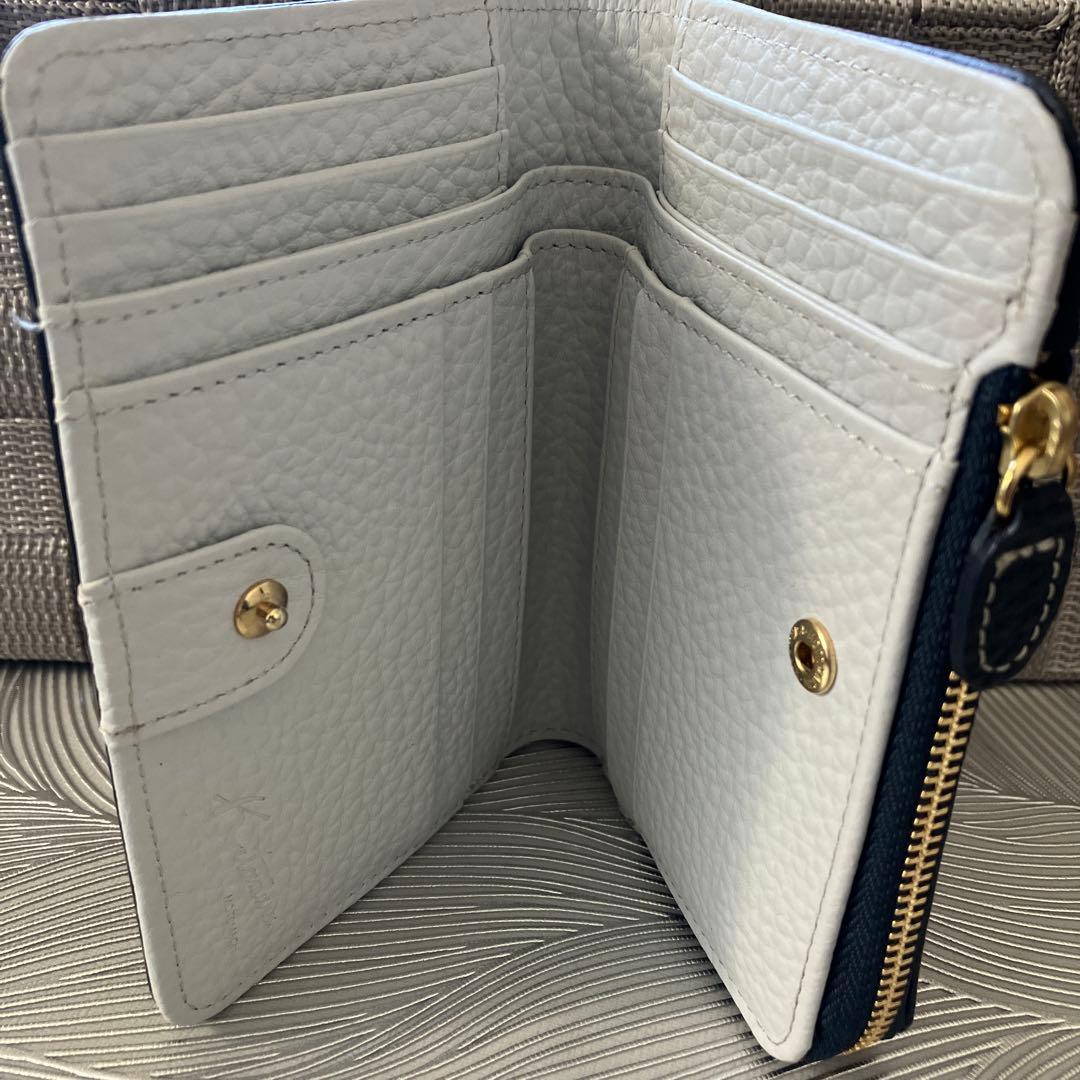 キタムラKitamura 二つ折り財布 ネイビー レザー　新品未使用