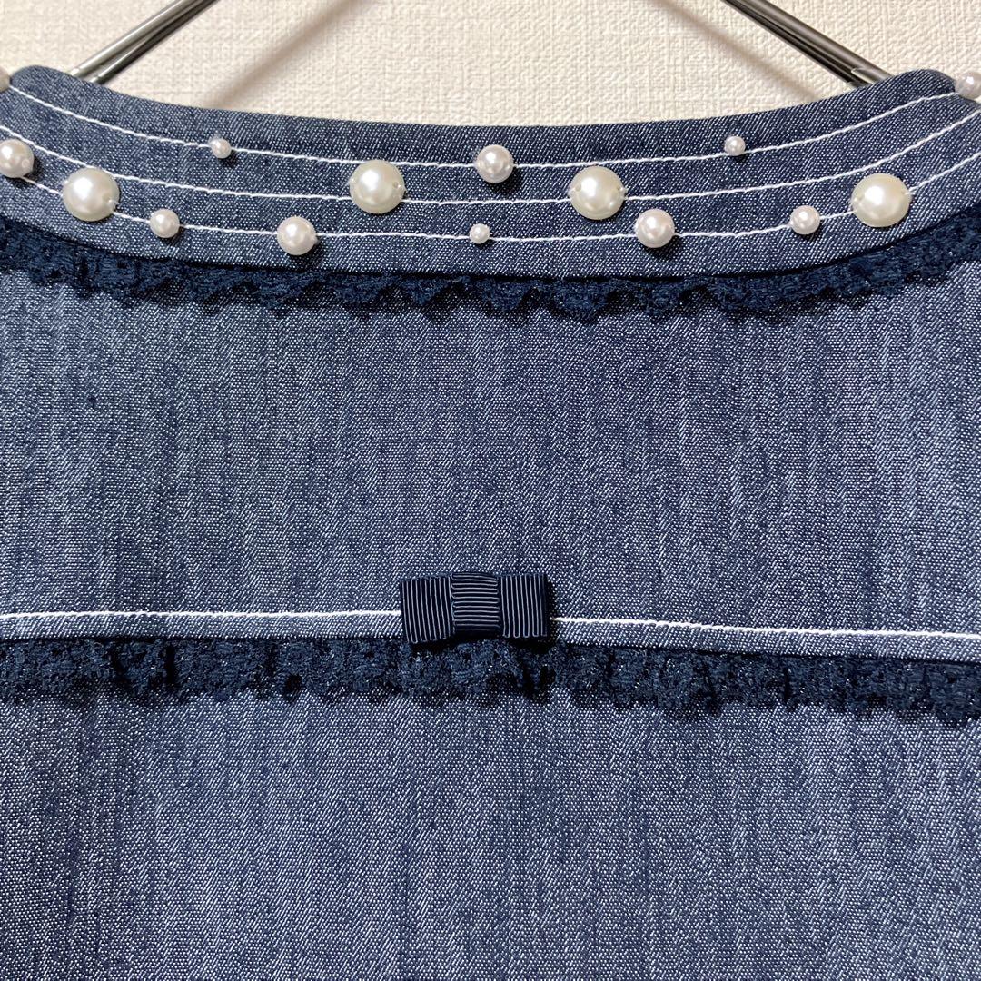 スーパービューティー　ストレッチ　デニム　ノーカラー　ジャケット　パール　リボン